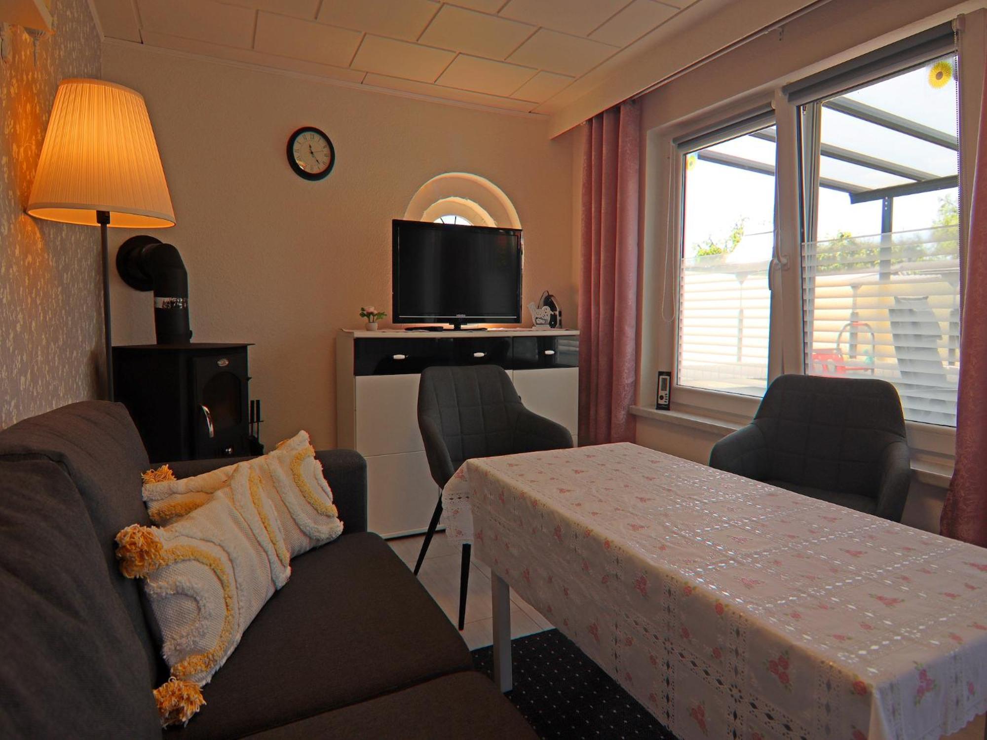 Serene Bungalow In Neubukow With Garden מראה חיצוני תמונה